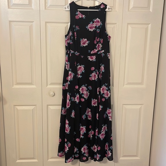 Flower rose dress flowey - Picture 1 of 3